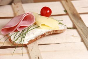 一人旅で寂しいと感じる時の食事のおすすめは？