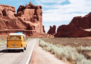 一人旅で美容を意識した旅行中の乾燥対策は機内やホテルでどうする？