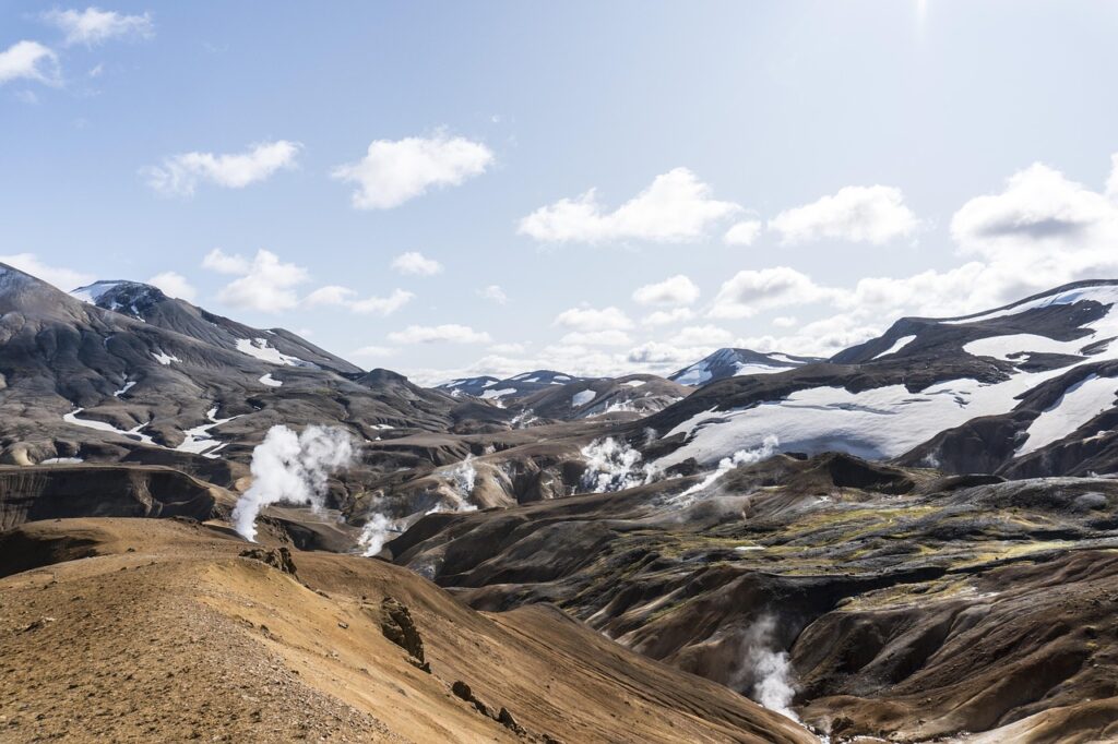 一人旅で美容を気にせず旅行を楽しむための生理中でも温泉は大丈夫？